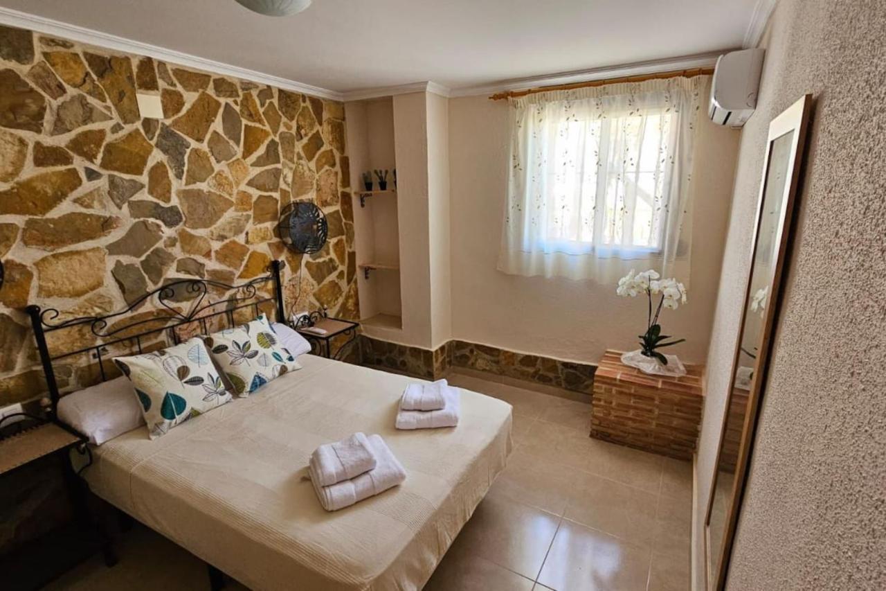 Buen Estar, Piscina, Barbacoa, Jacuzzi En Valencia Villa Turís Kültér fotó