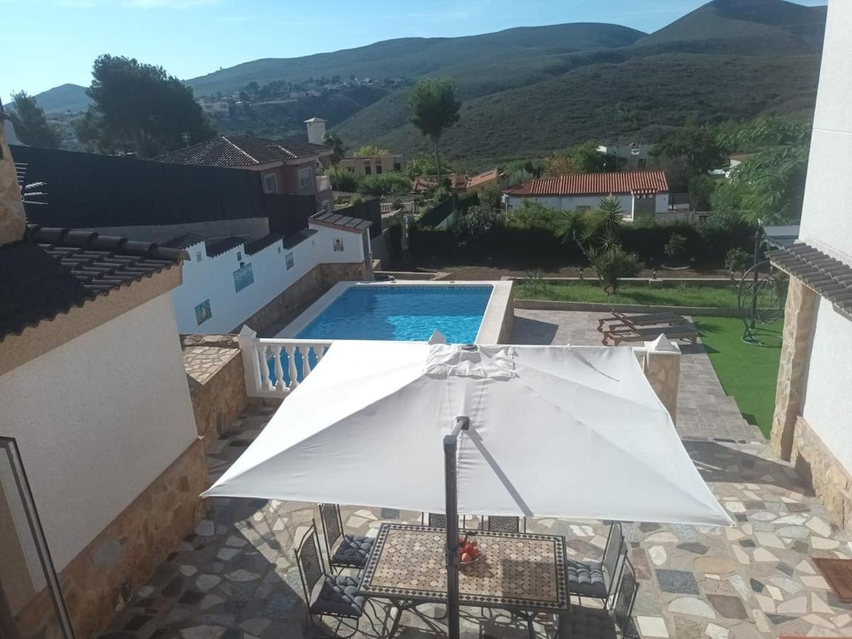 Buen Estar, Piscina, Barbacoa, Jacuzzi En Valencia Villa Turís Kültér fotó